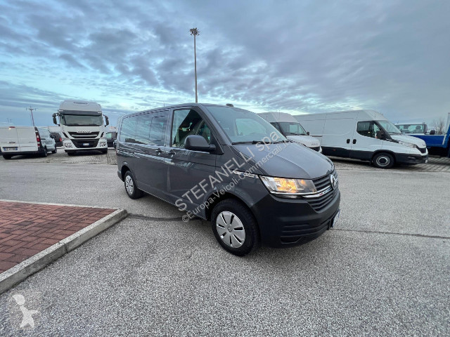 Furgoneta Volkswagen CARAVELLE TREND TDI 9 POSTI