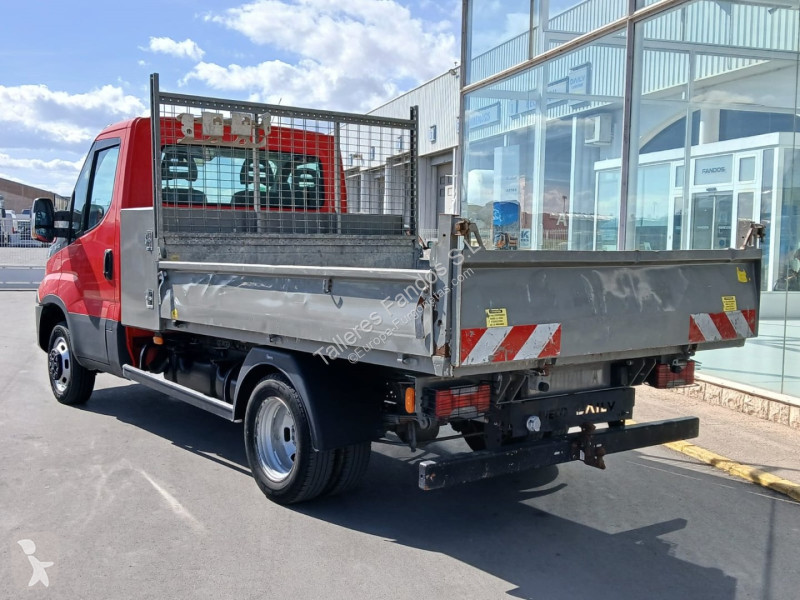Veicolo commerciale Iveco  35C12 CAJA BASCULANTE