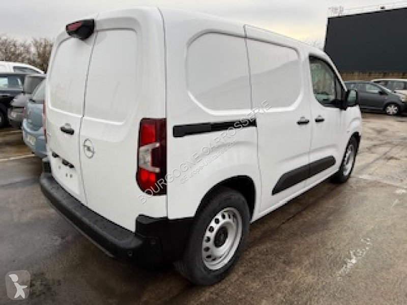 عربة نفعية Opel COMBO Combo-e Cargo M - 136...