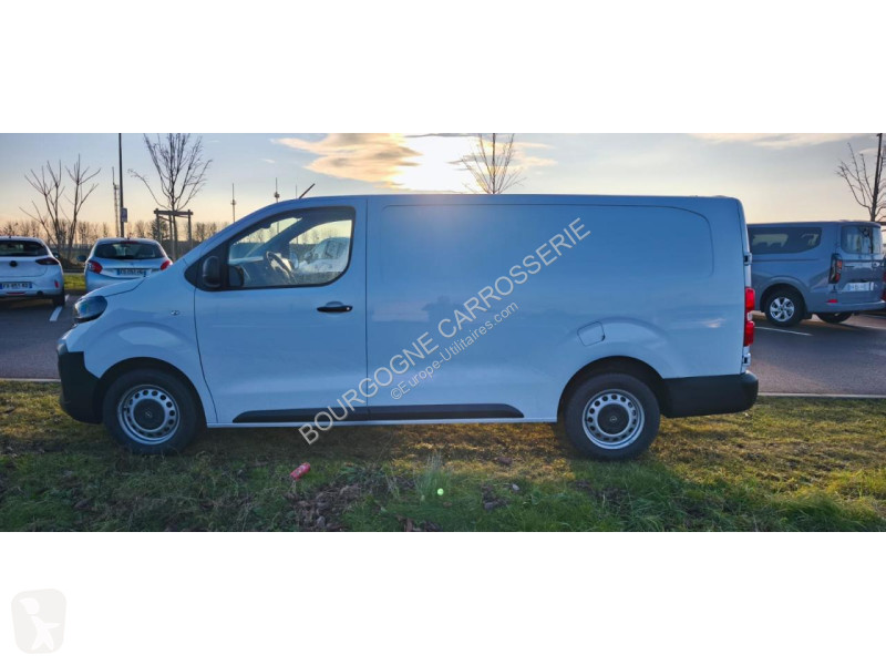 Véhicule utilitaire Opel VIVARO XL 2.0 BlueHDi...