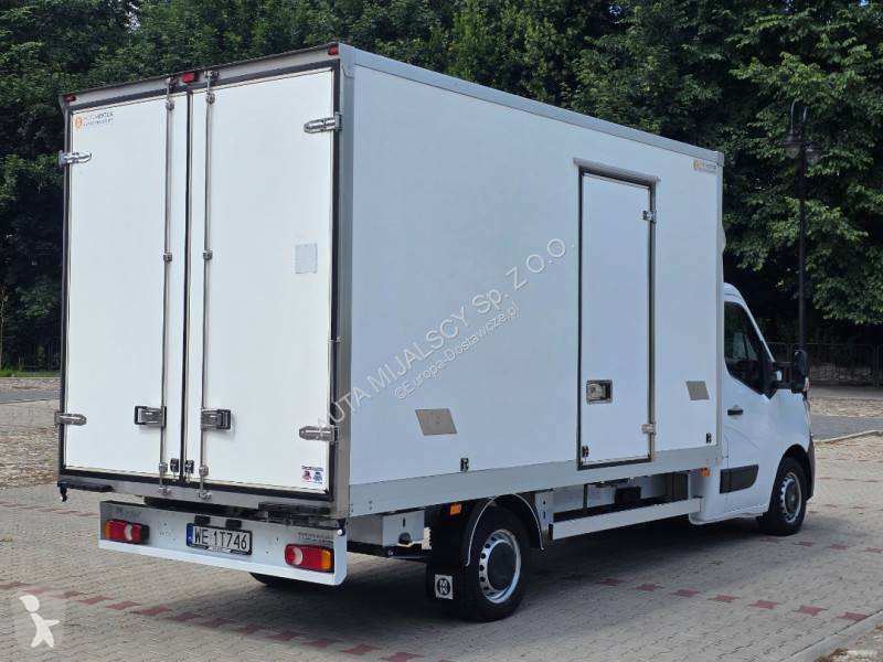 Autoutilitară Renault
