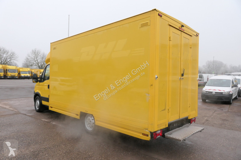 Autoutilitară Iveco Daily 35 S11 C30C AUTOMATIK...
