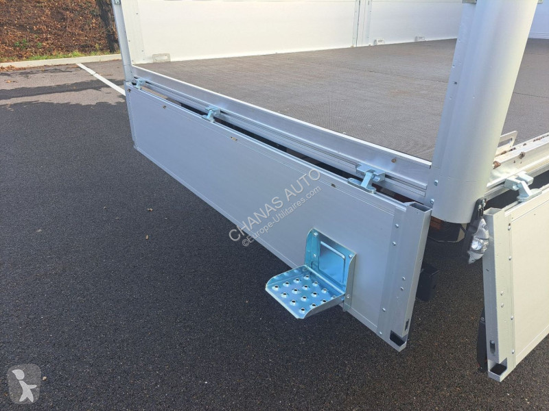 Autoutilitară Iveco 35C16 160CV 3L PLANCHER...