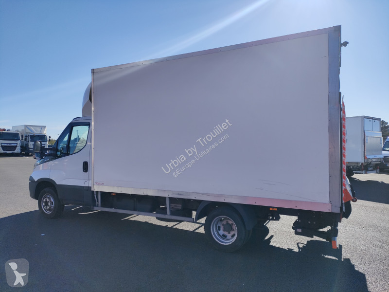 Furgoneta Iveco 20M3 136 CV FOURGON RJ HAYON 3,5 T