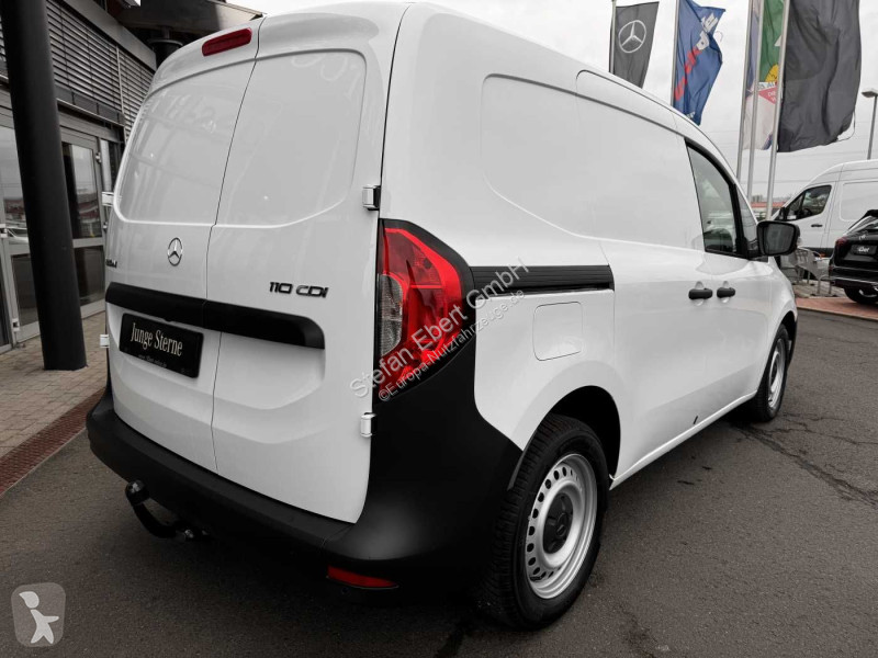 عربة نفعية Mercedes 110 CDI Klima Kamera MBUX...