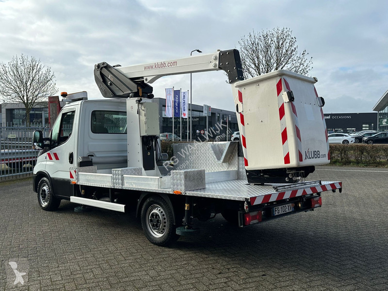 Véhicule utilitaire Iveco 35S14 APK 29-08-2026,...