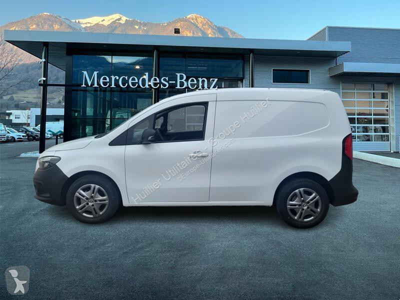 Véhicule utilitaire Mercedes 110 CDI Pro...