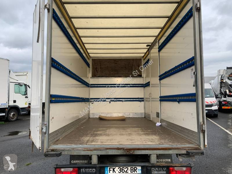 Furgoneta Iveco