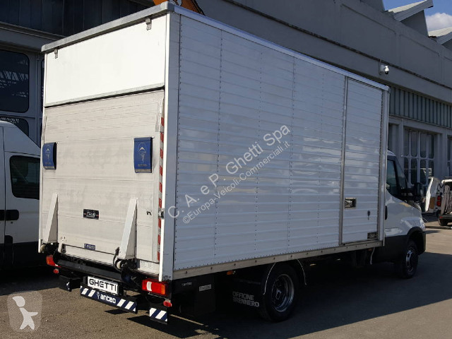Furgoneta Iveco Daily 35C14