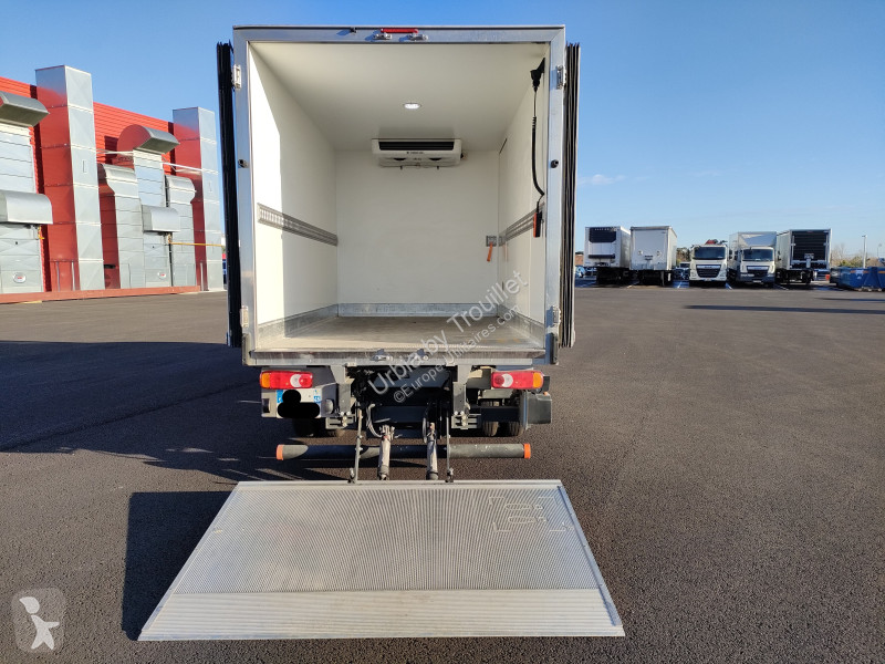 Véhicule utilitaire Renault FRIGO 12M3 165 CV...