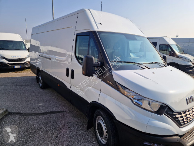 Veicolo commerciale Iveco DAILY 35S16 V passo 4100