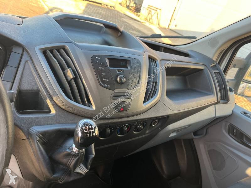 Furgoneta Ford