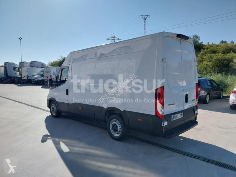 Furgoneta Iveco  DAILY 35S16 F 12M3