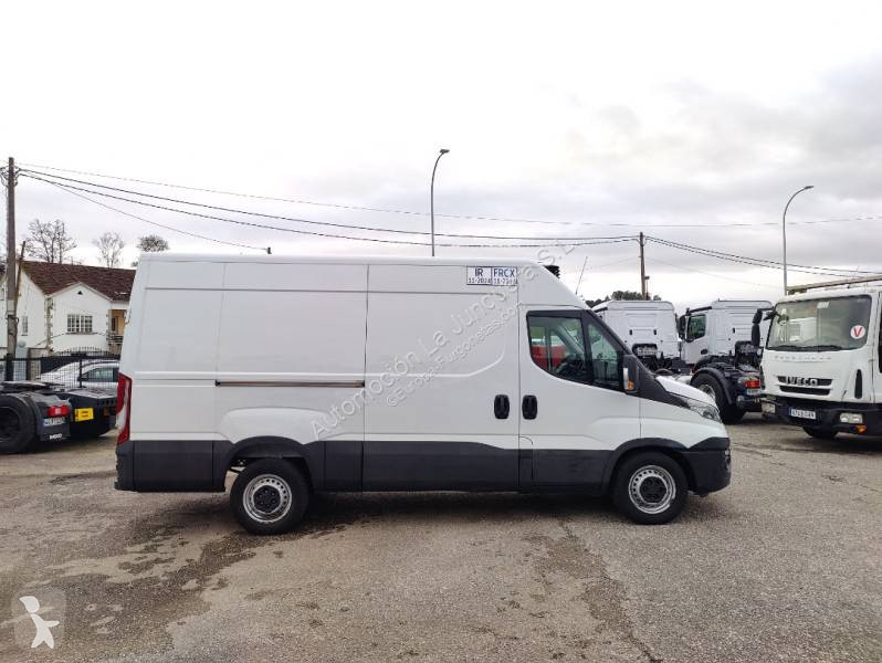 Véhicule utilitaire Iveco