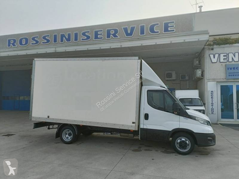 Véhicule utilitaire Iveco