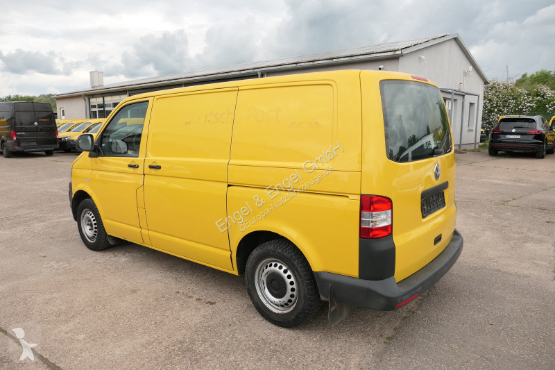 Véhicule utilitaire Volkswagen T5 Transporter...