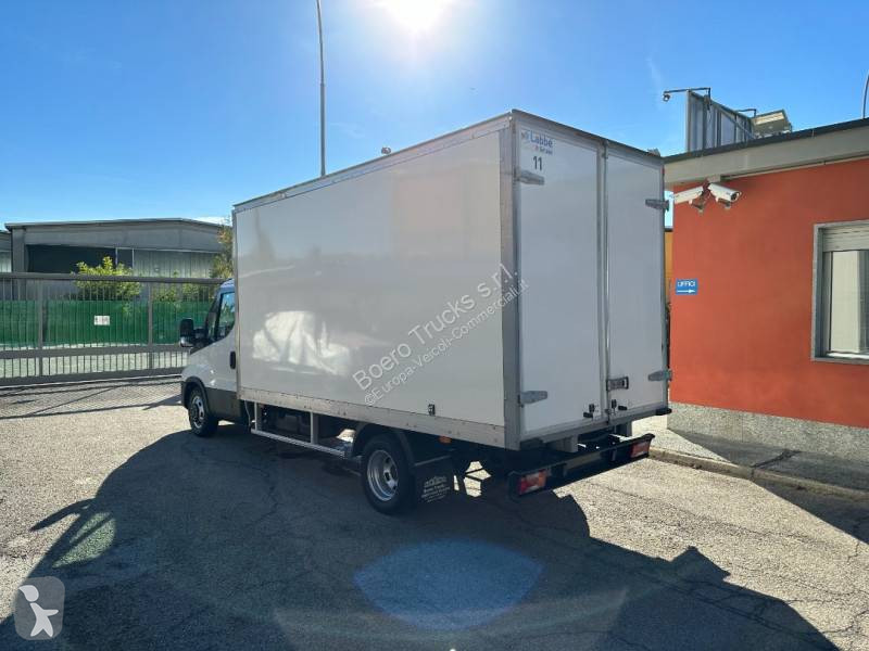 Autoutilitară Iveco