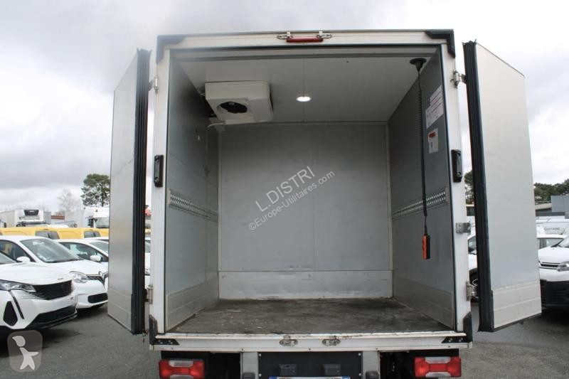 Užitkové vozidlo Iveco 35C16