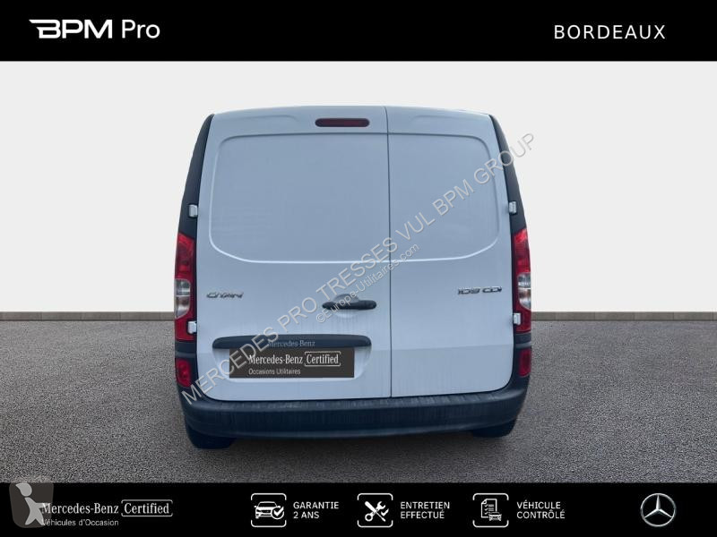 Véhicule utilitaire Mercedes 109 CDI Long Pro
