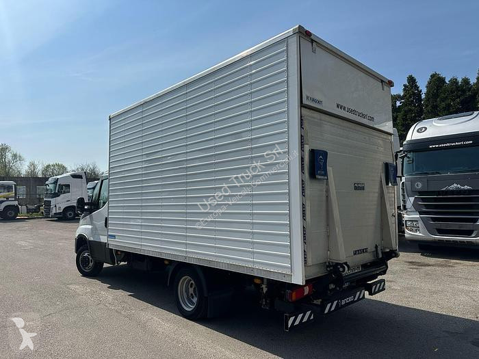Veículo utilitário Iveco  35C14