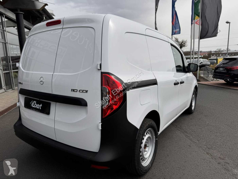 عربة نفعية Mercedes 110 CDI Klima Kamera MBUX...