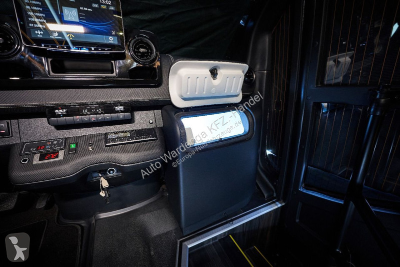Bedrijfswagen Mercedes 519