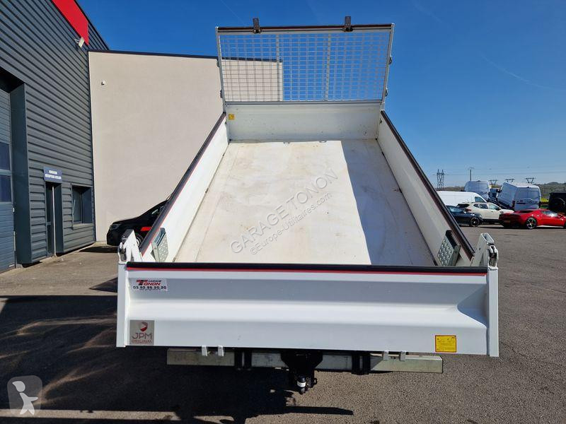 Véhicule utilitaire Renault DOUBLE CABINE BENNE