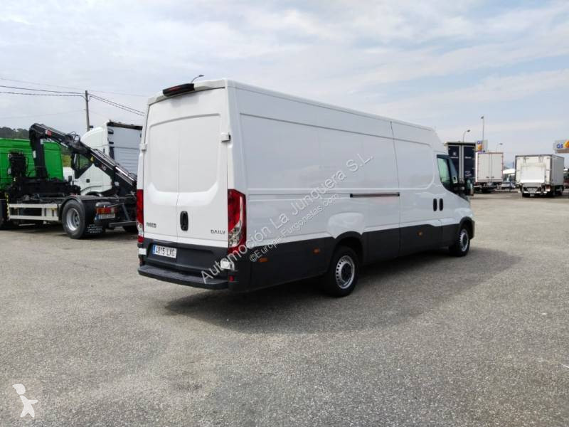 Furgoneta Iveco