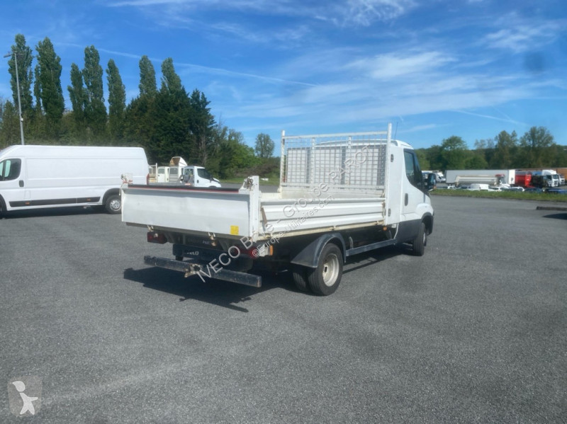 Veicolo commerciale Iveco 35C14 Empattement 3750