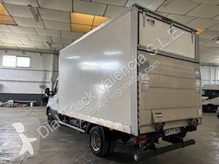 Furgoneta Iveco