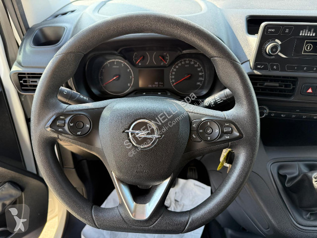 Autoutilitară Opel COMBO 1.5 75