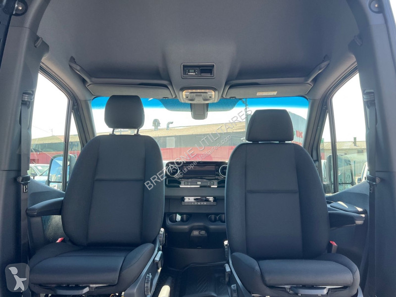 Véhicule utilitaire Mercedes SPRINTER FG 4X4...
