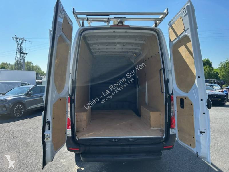 Véhicule utilitaire Mercedes