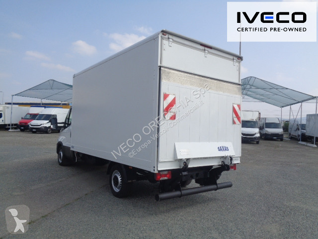 Furgoneta Iveco Daily 35S16