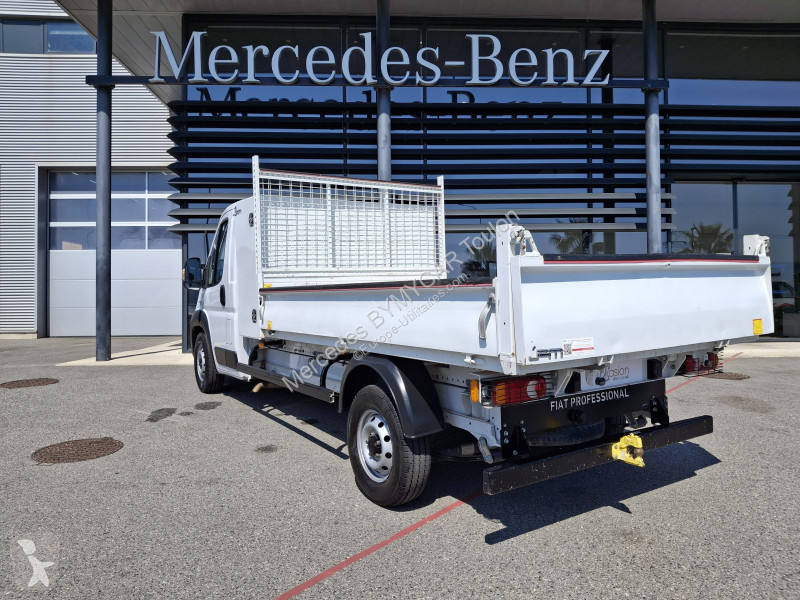 Véhicule utilitaire Fiat DUCATO CC BENNE...