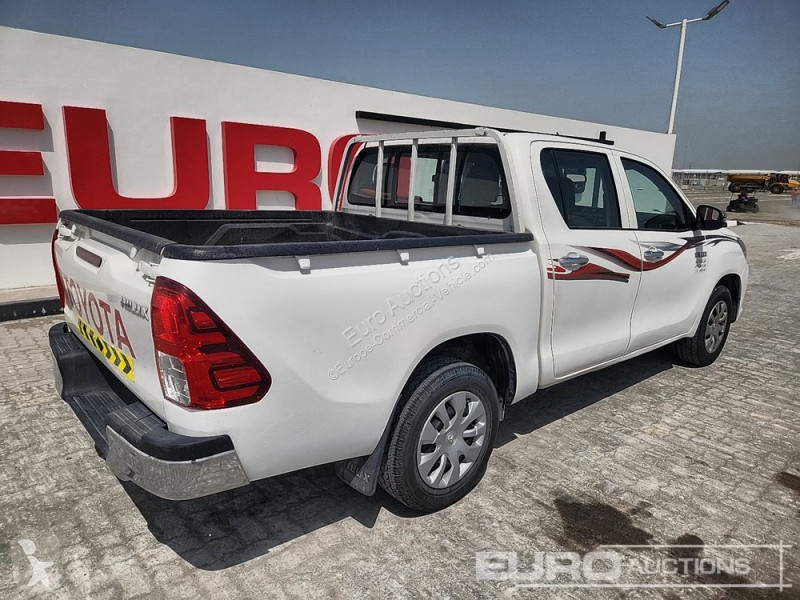 Véhicule utilitaire Toyota Hilux