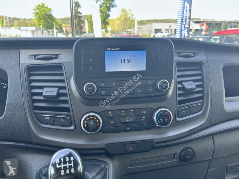 Véhicule utilitaire Ford P350 L2 RJ HD 2.0...