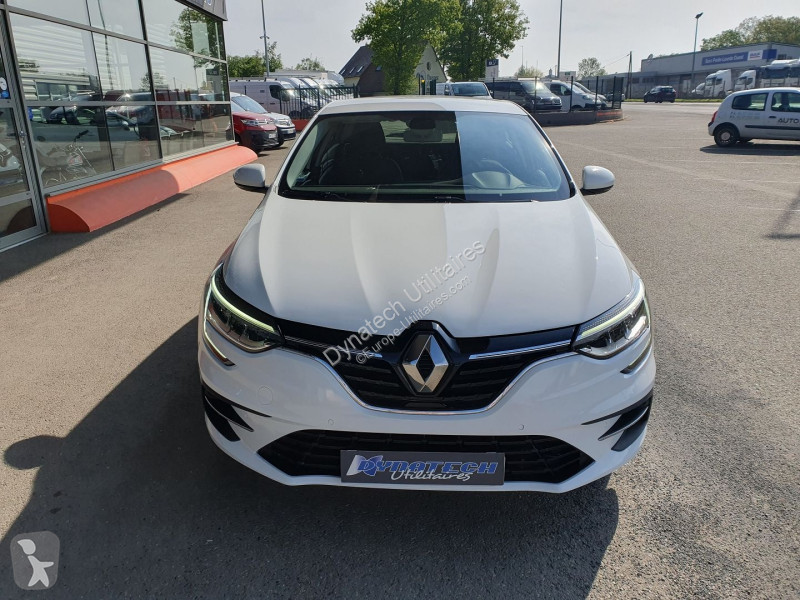 Véhicule utilitaire Renault MEGANE IV STE 1.5...