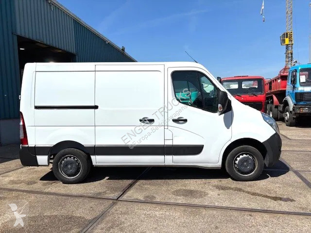 Furgoneta Opel T3300 2.4CDTI L1H1 (EURO 6 / 6...