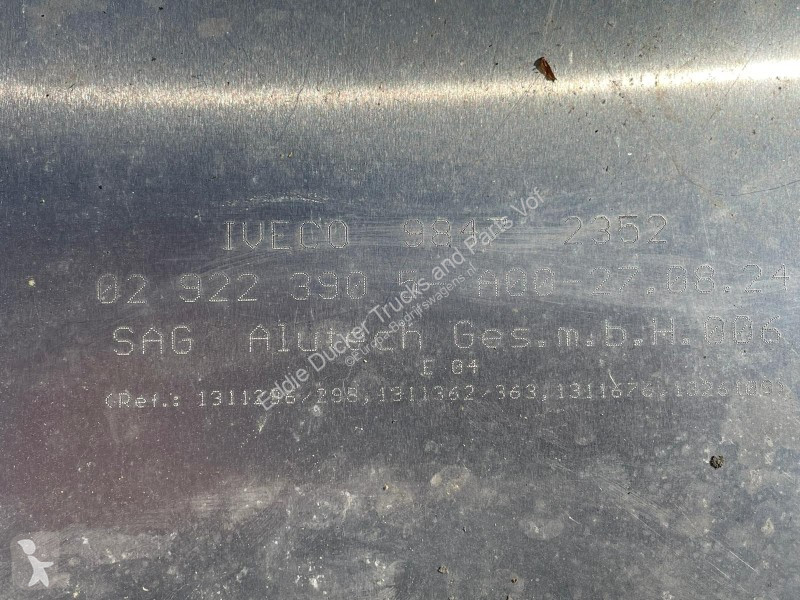 Veículo utilitário Iveco 98472352 FULE TANK 390...
