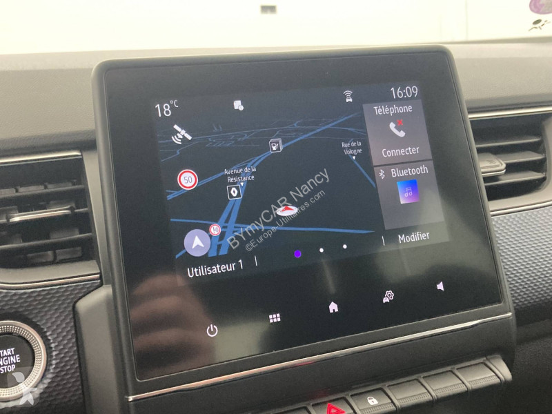 Autoutilitară Renault Arkana mild hybrid 140...