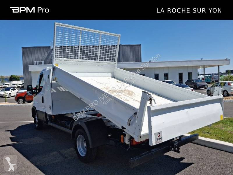 Véhicule utilitaire Iveco
