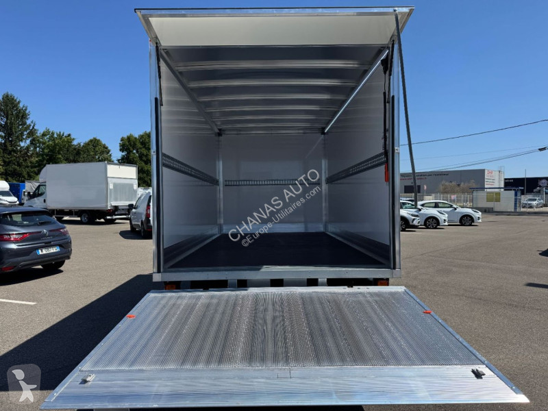 Varevogn Iveco 35C16 A8 160CV 3L HAYON MOINS DE...