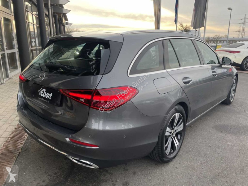 Véhicule utilitaire Mercedes C 180 T 9G...
