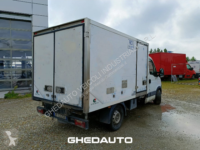 Véhicule utilitaire Iveco DAILY 35S15 - FURGONE...