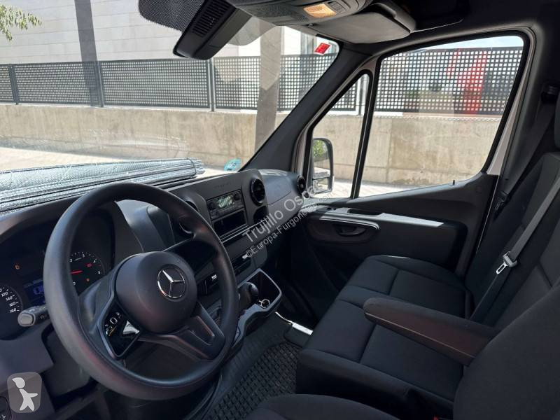 Véhicule utilitaire Mercedes