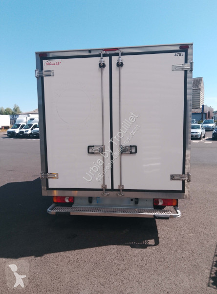 Véhicule utilitaire Renault FRIGO 12M3 CAISSE...