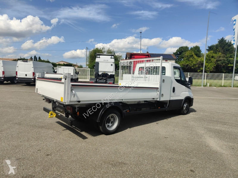 Nyttofordon Iveco 35C16H3.0 Empattement 4100
