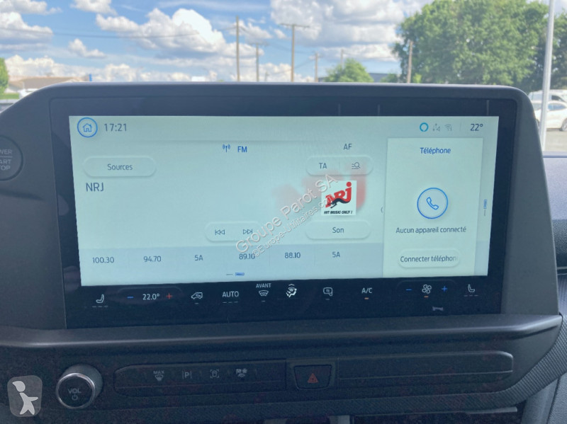 Véhicule utilitaire Ford 320 L1H1 2.0 EcoBlue...