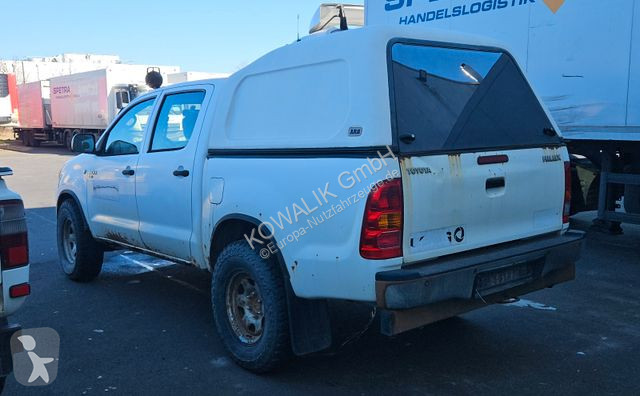 Autoutilitară Toyota Hilux Double Cab 4x4